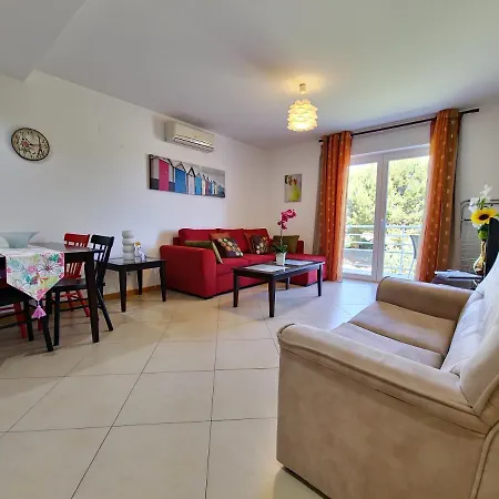 Flormar T1 By Yha Apartament *